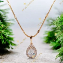 Trois 18K antiallergén csepp medálos nyaklánc 45cm clear