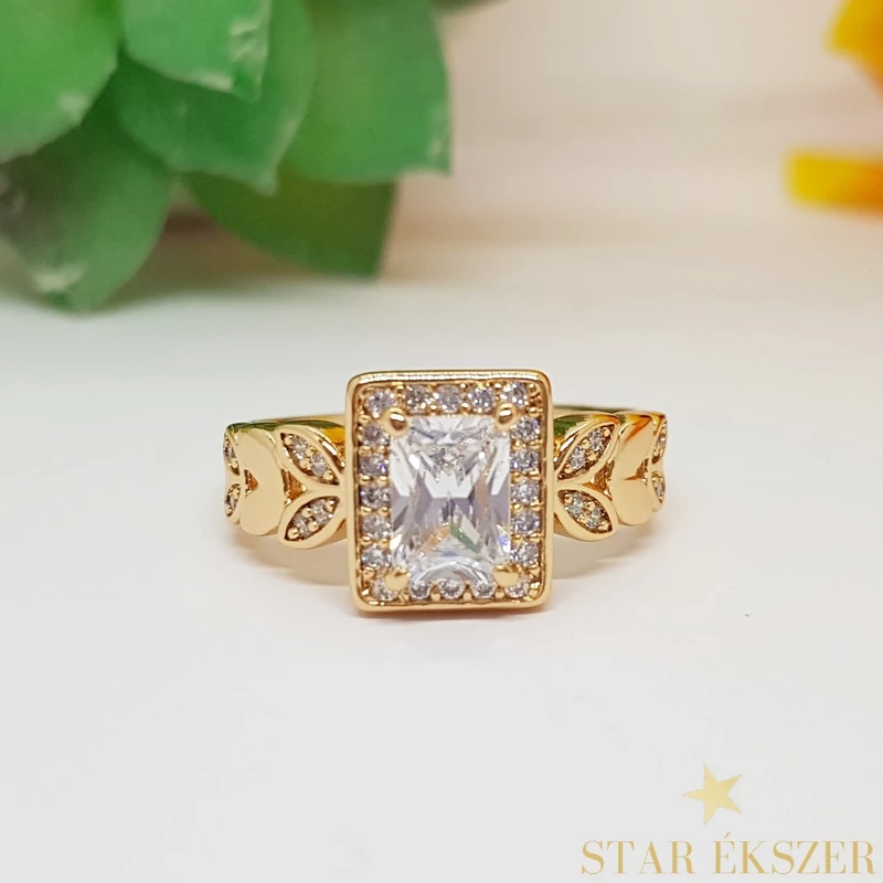 Trine Gold Filled Gyűrű szögletes kővel 52-es