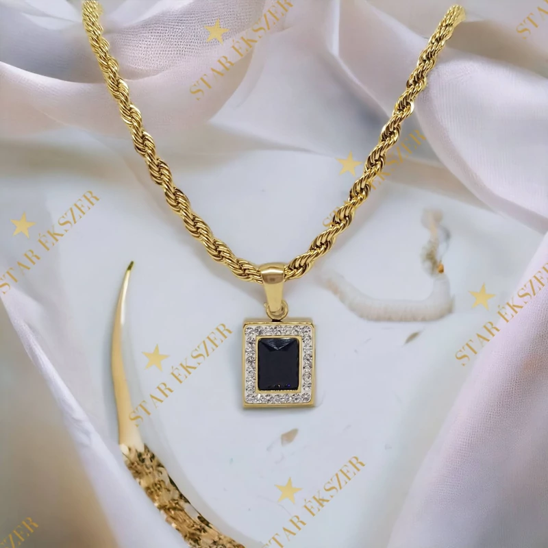 Ingrid 14K szögletes medálos Nemesacél nyaklánc 50cm fekete