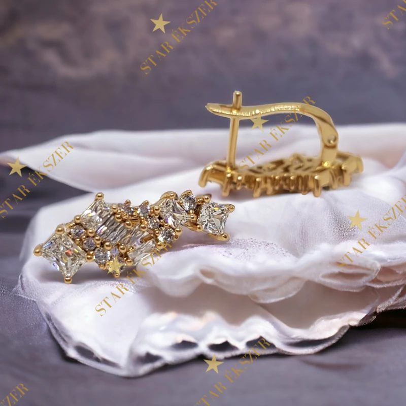 Giselle Gold Filled antiallergén köves fülbevaló fehér
