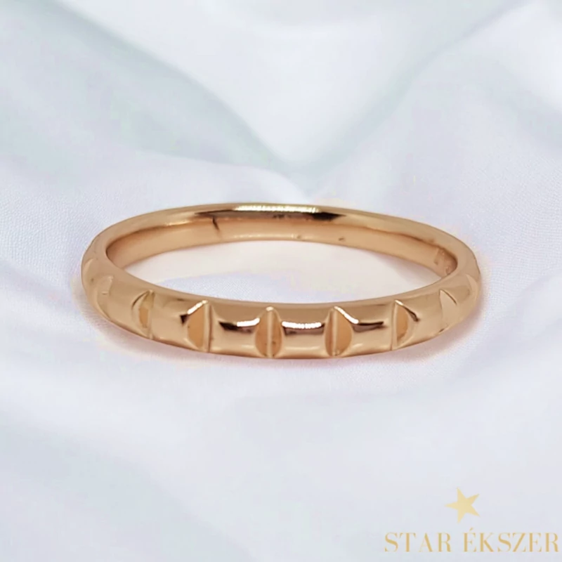 Myrna 18K antiallergén Gold Filled vékony karika gyűrű 57-es