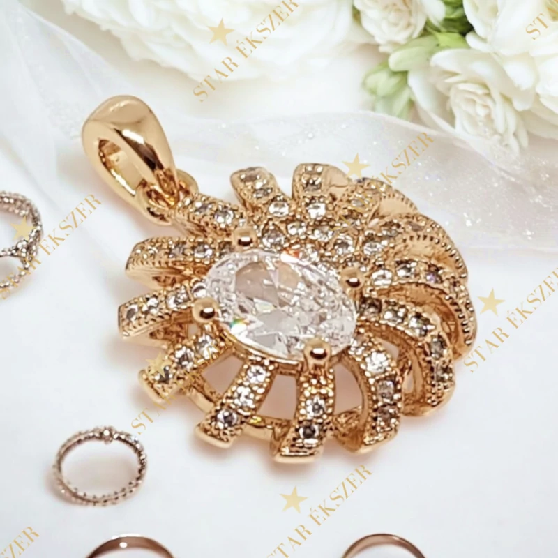 Rozetta 18K Gold Filled antillergén medál fehér