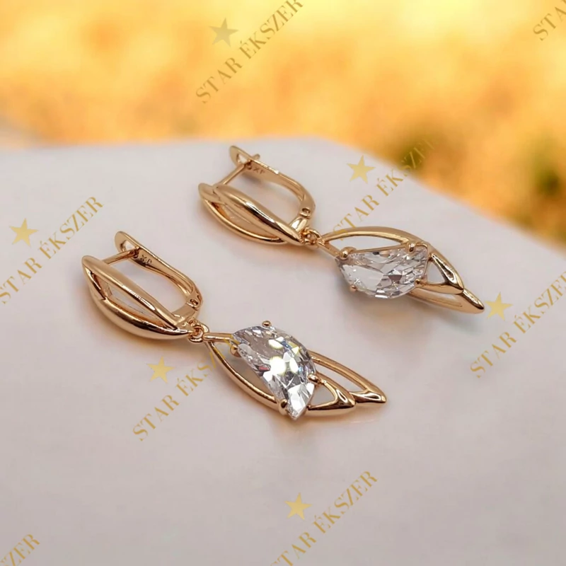 Aveiro 18K antiallergén köves fülbevaló