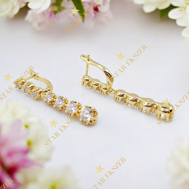 Nojka 14K antiallergén köves fülbevaló