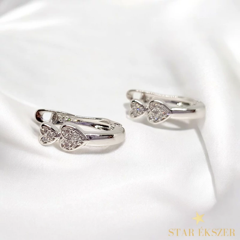 Stiges White antiallergén szíves fülbevaló