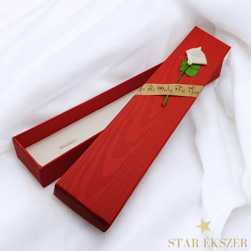 Virágos díszdoboz nyaklánc/karkötő piros