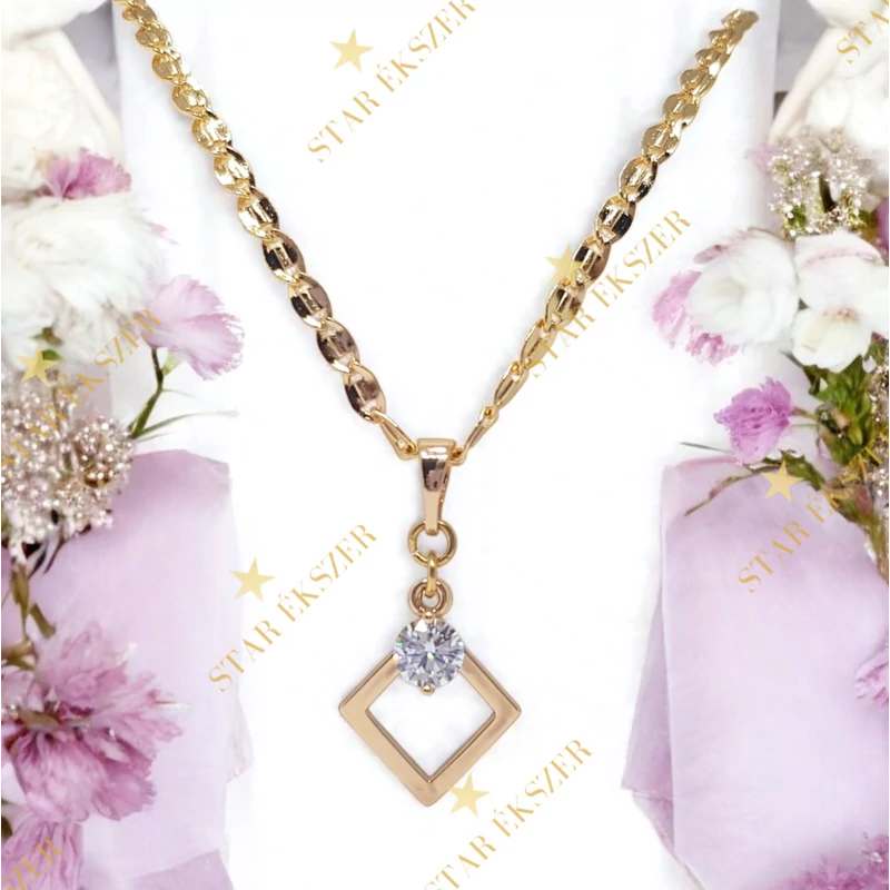 Patra 18K GF. antiallergén rombusz medálos nyaklánc 45cm