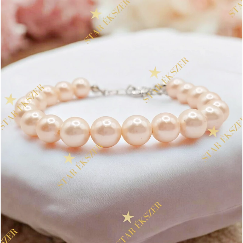 Peach Elegance – Barack Árnyalatú Gyöngy Karkötő