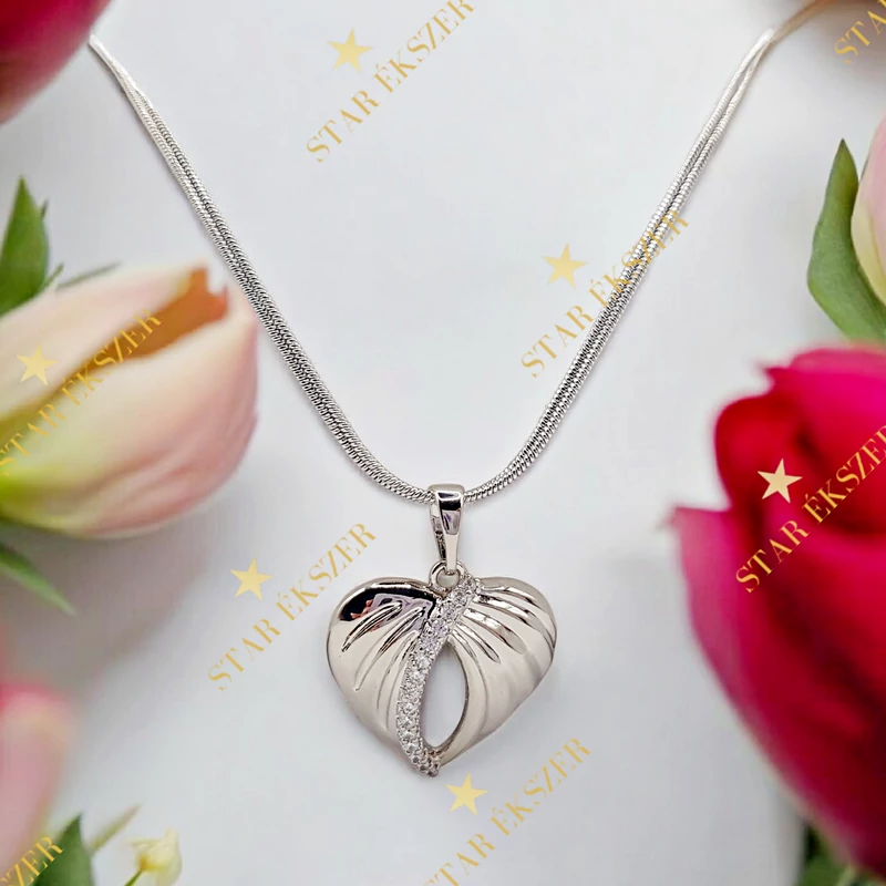 Ketlen White antiallergén szív medálos nyaklánc 45cm